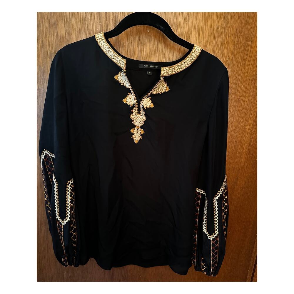 KOBI HALPERIN SILK BLACK SILK EMBROIDERED V NECK BLOUSE; SIZE XS
